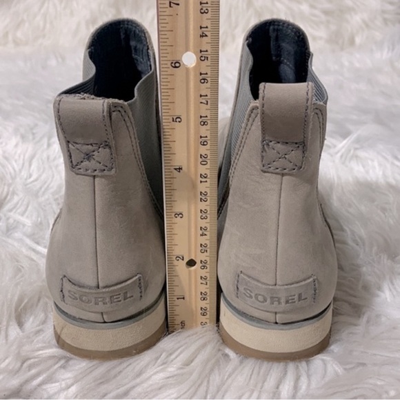 SOREL Harlow Chelsea boots taupe leather slip-on simple clean lines Women’s sz 8 - Picture 6 of 7